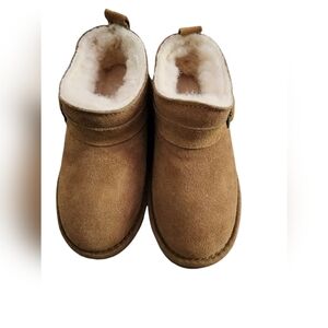 Bear Pawz ankle boots, brown suede, sz 11